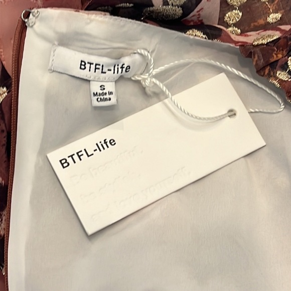 BTFL-Life Madison Dress Brown Small - Picture 5 of 6